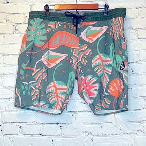 Volcom Stoneys Green Orange Tropical Print Board Shorts Swim Trunks Size 40